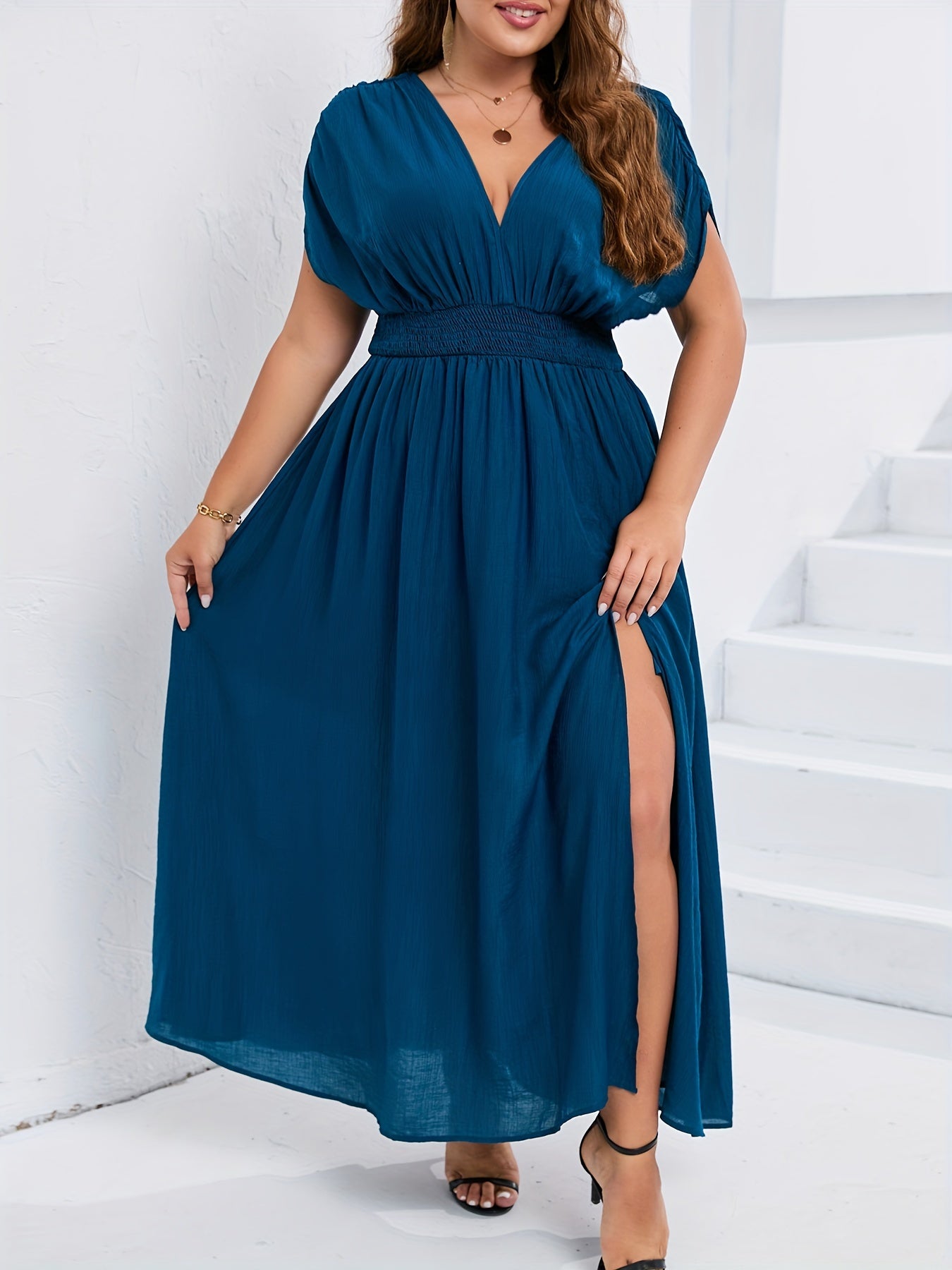 Plus Size Solid V Neck Split Hem Flowy Maxi Dress