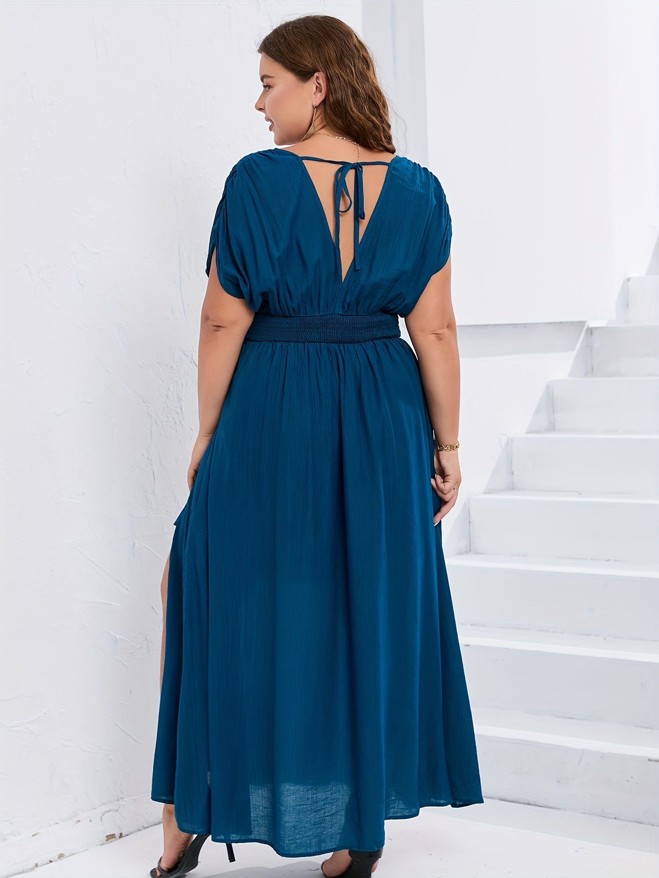 Plus Size Solid V Neck Split Hem Flowy Maxi Dress