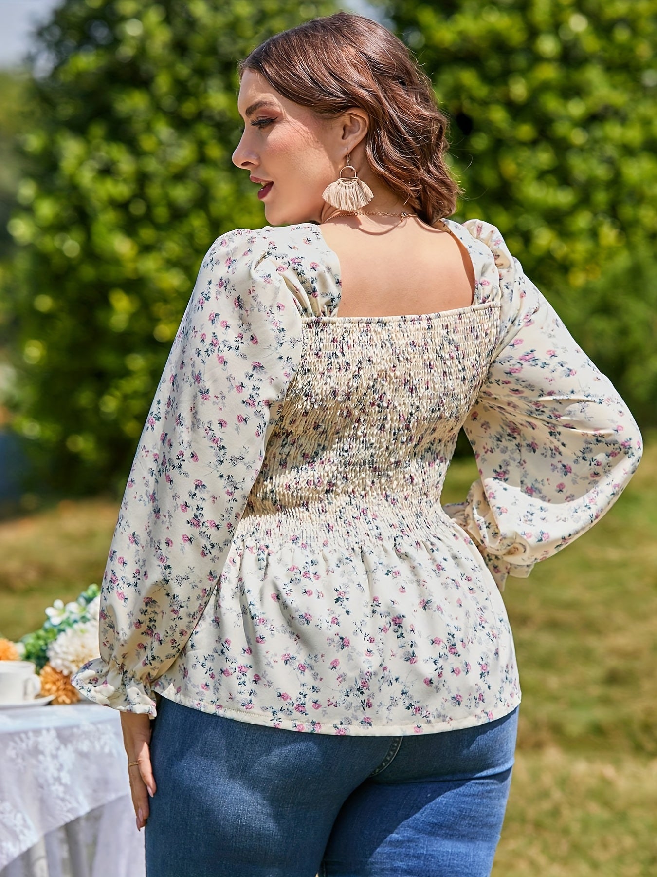 Plus Size Print Lantern Sleeve Square Neck Shirred Top